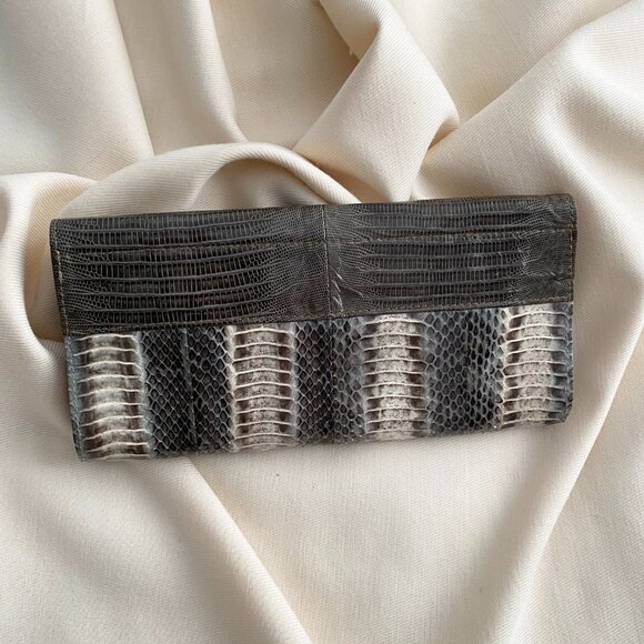 R&Y Augousti Snakeskin Clutch - Picture 5 of 7